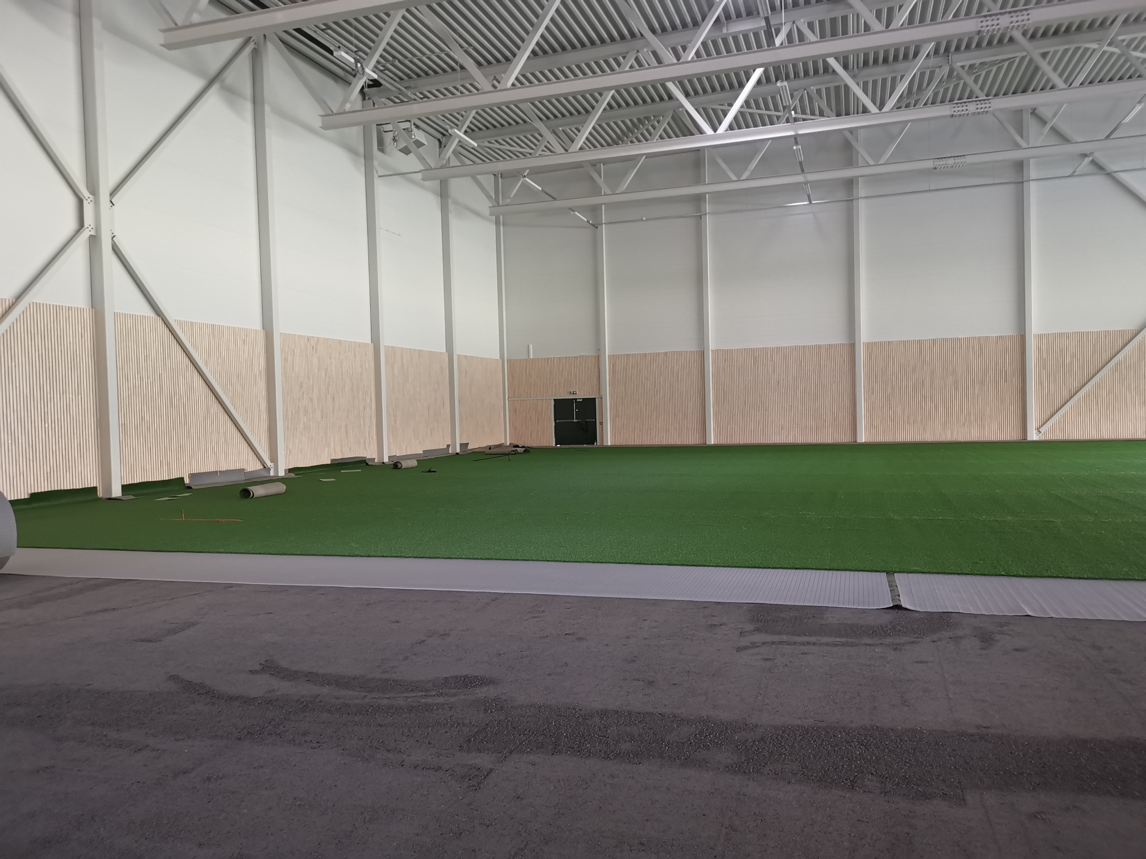 Kunstgress i hallen!